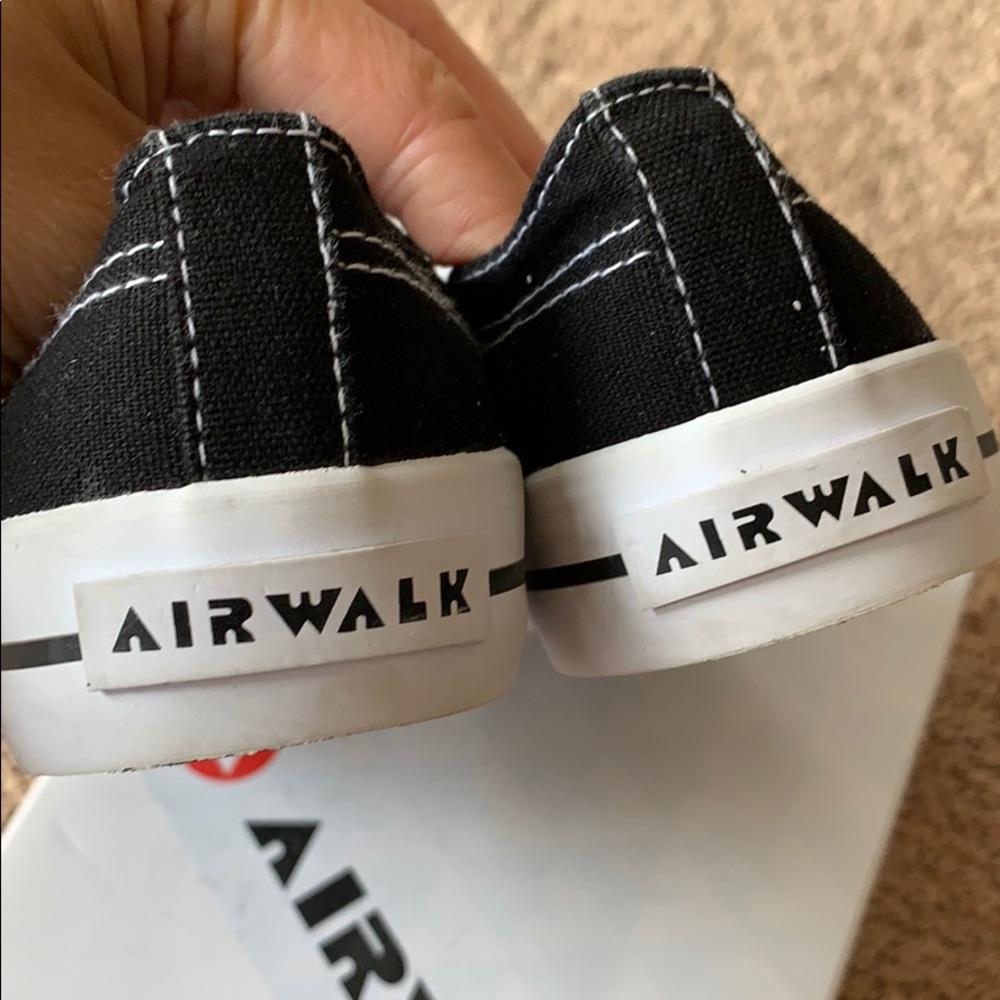 AIRWALK LEGACEE Blk/Wht. Size 12 - Picture 3 of 10